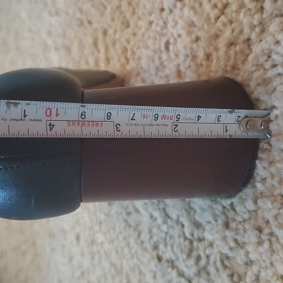 CÉLINE BLACK LEATHER VAMP PUMPS - Picture 8 of 9